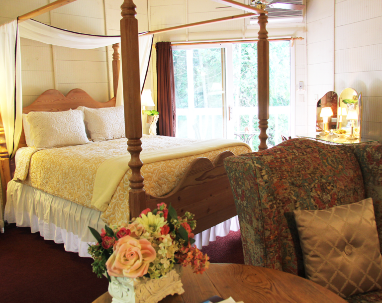 Door County Inn & Resort Ephraim, WI Eagle Harbor Inn